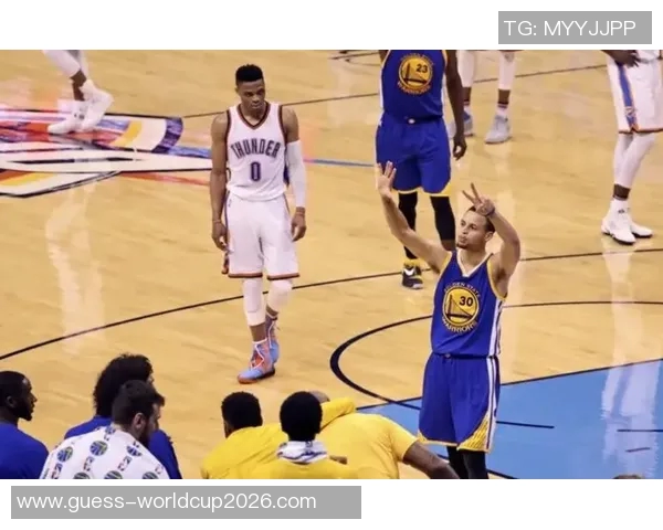 雷霆二少对决水花兄弟谁能在NBA赛场上书写新的传奇篇章